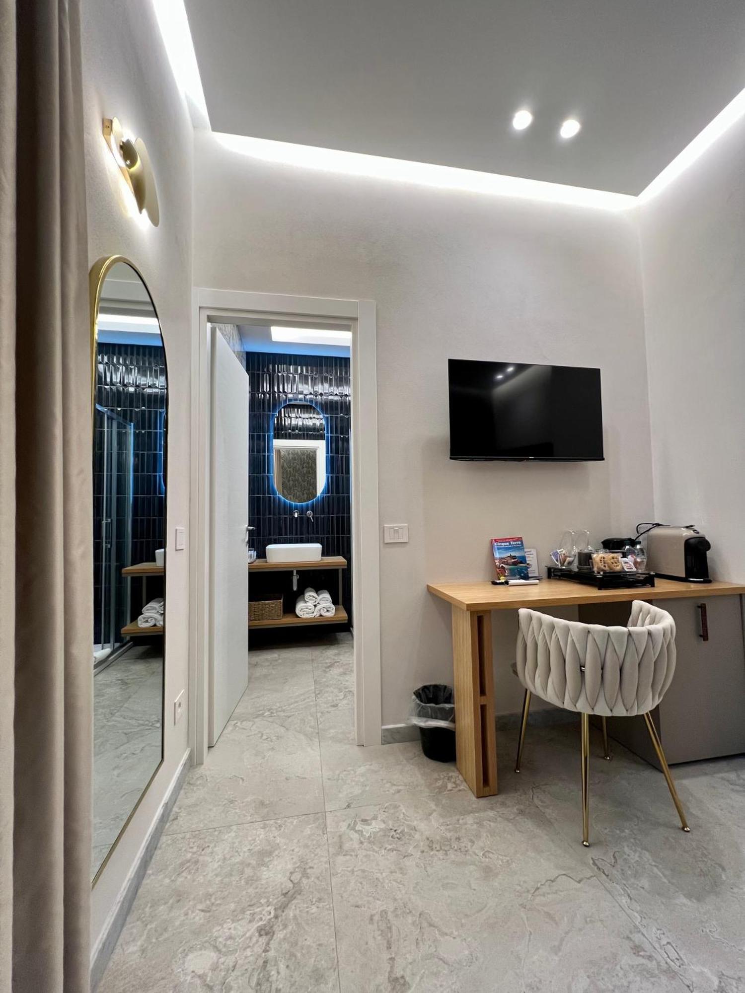 Elegant Rooms 라스페치아 외부 사진