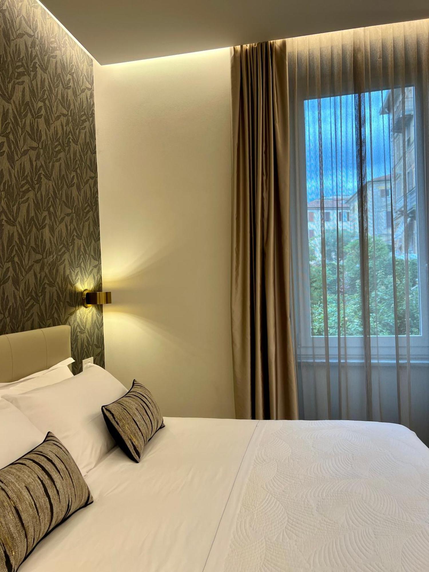 Elegant Rooms 라스페치아 외부 사진